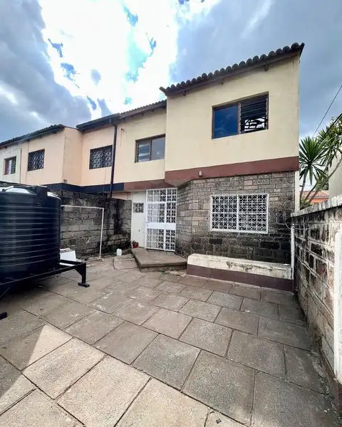 4 Bedroom Mansionnete for sale in Langata Image