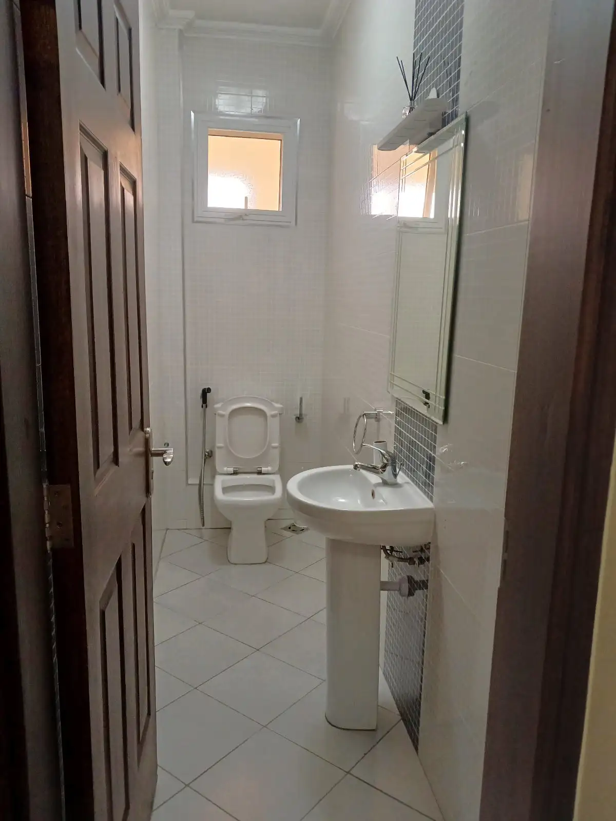 3 bedroom all ensuite fully furnished apartment for rent in Brookside, Westlands Image