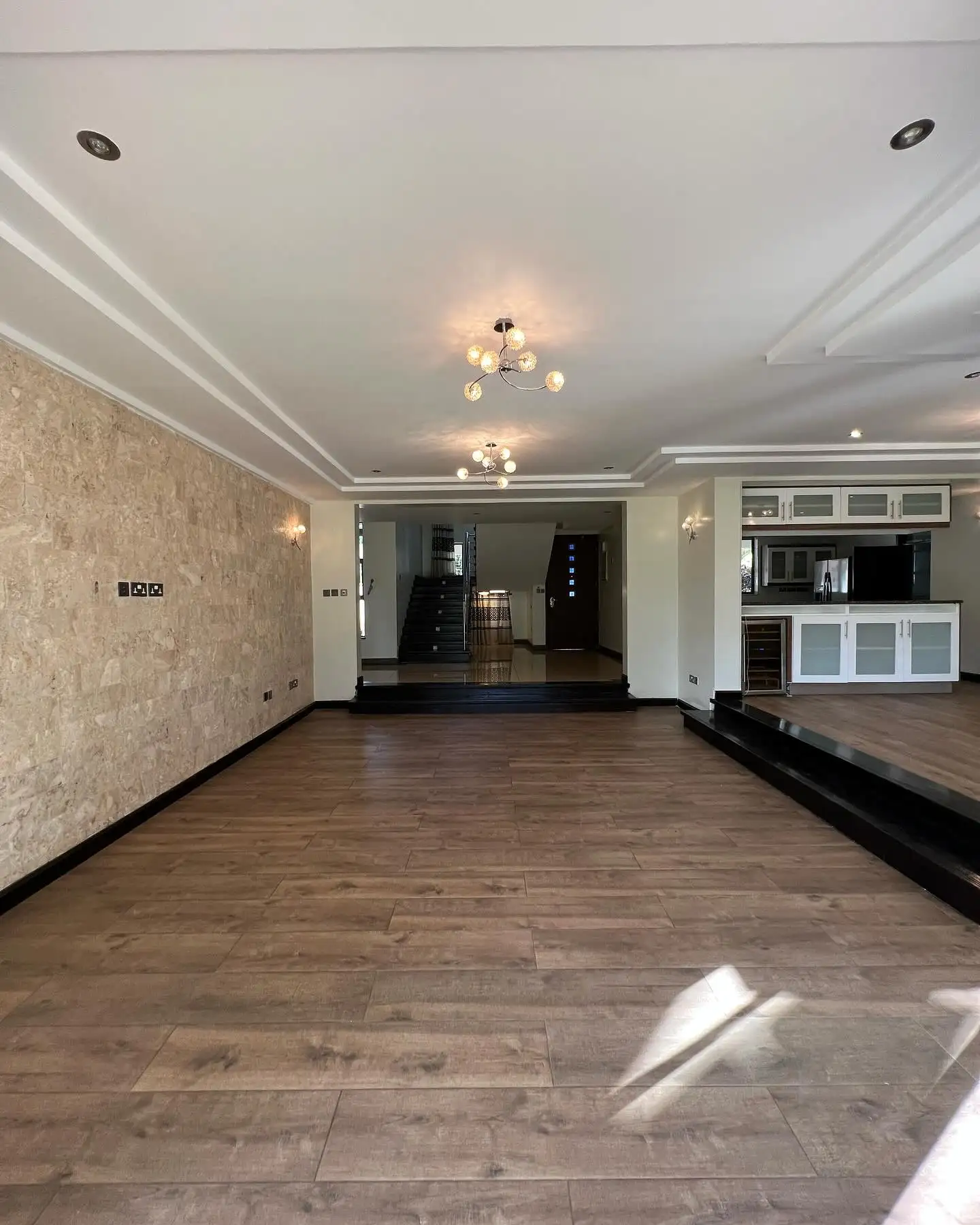 5 bedroom townhouse to let in Lavington Image