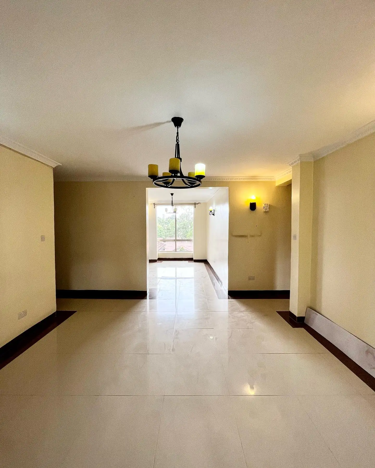 Spacious 3 bedroom apartment plus Dsq for rent in Lavington Image