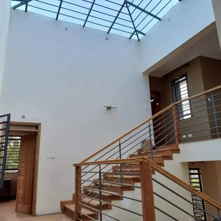 4 bedroom maisonette for sale along kiambu road Image