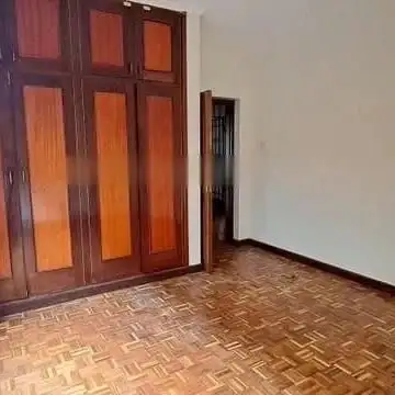 3BEDROOM BESPOKE APARTMENT TO LET IN KILELESHWA Image