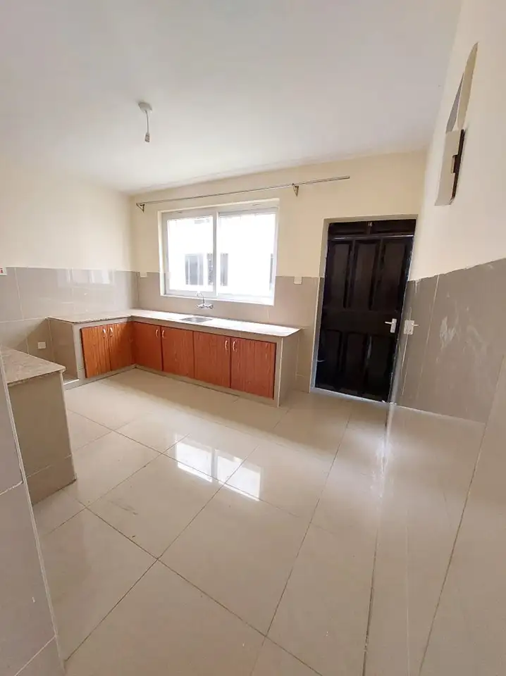 Spacious 4 Bedroom Townhouse For Sale in Eldoret Town Image