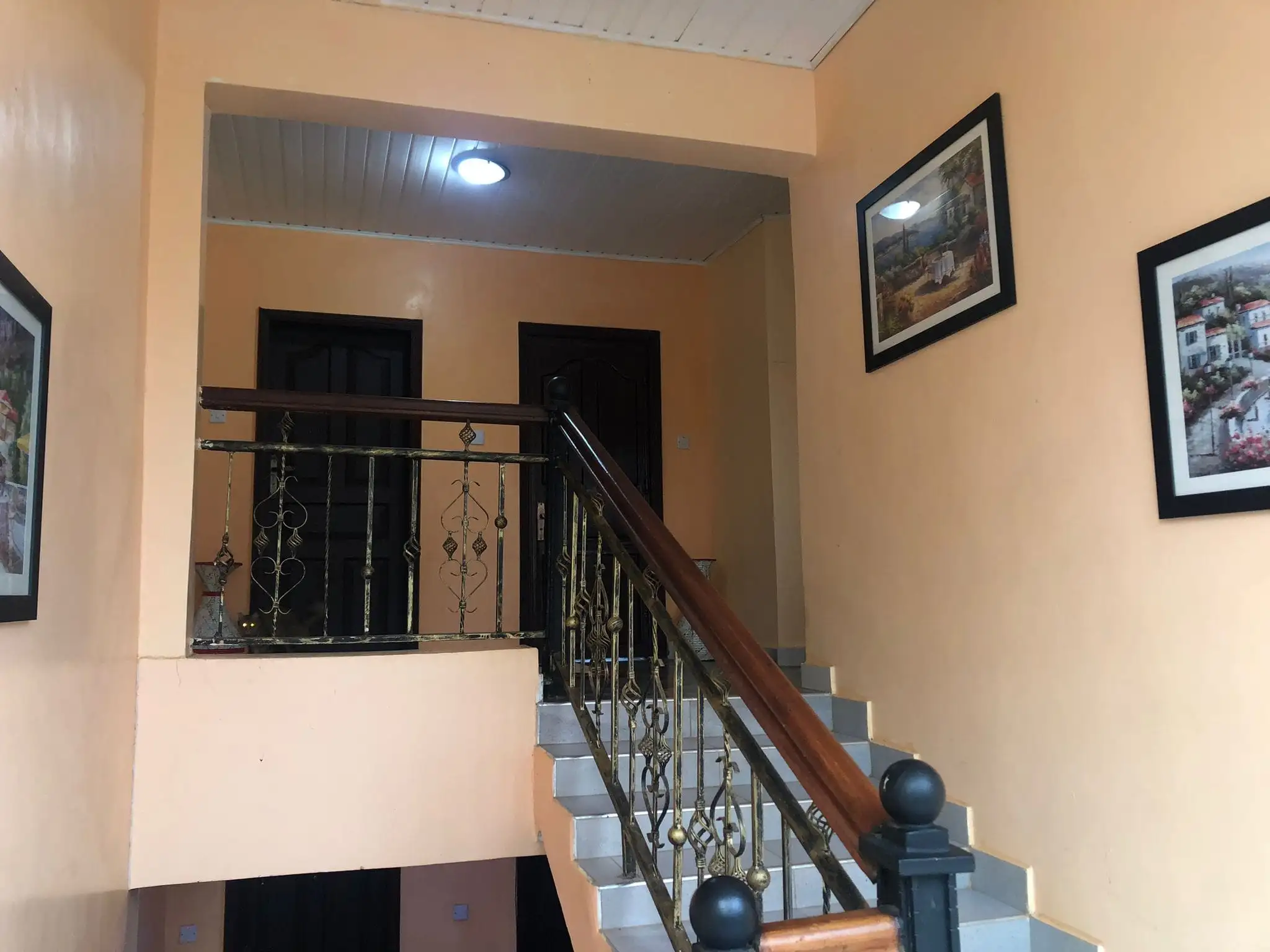 2 bedroom apartment to let in Runda Image