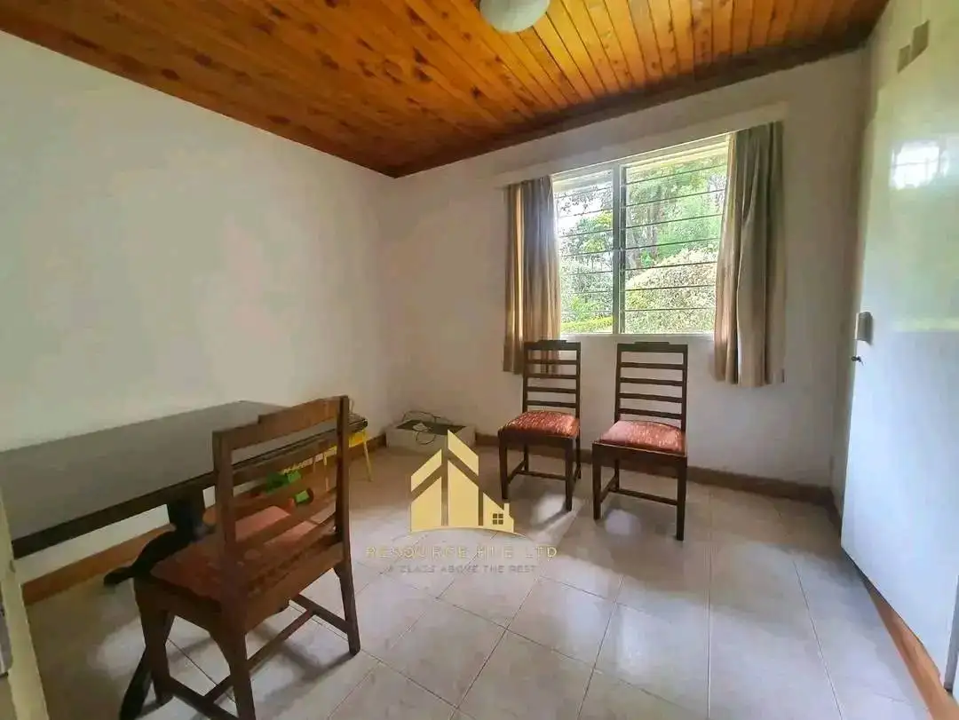 5 bedroom bungalow for sale in Loresho Image