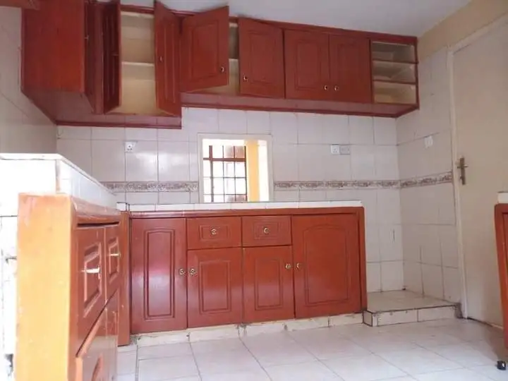 lovely 4 bedroom maisonette plus sq for sale  in South B Image