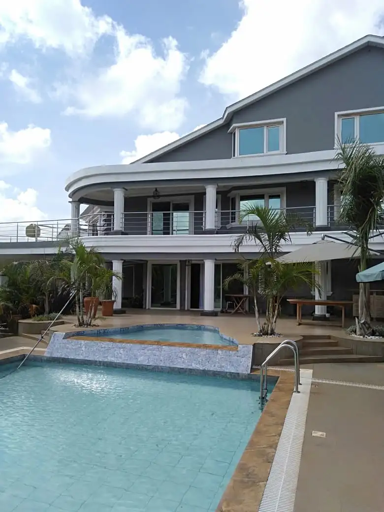 A modern and brand new 8 bedroom townhouse to let in Karen Image