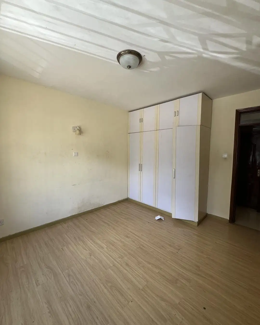 Spacious modern 3 bedroom apartment to let in kilimani Image