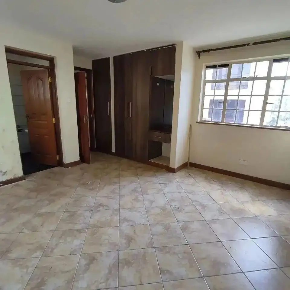 Huge 1 bedroom apartment to let kilimani near yaya center Image