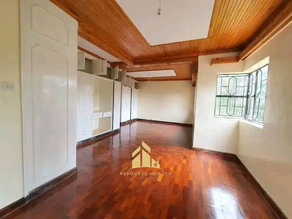 4 bedroom maisonette to let in kitisuru. Image