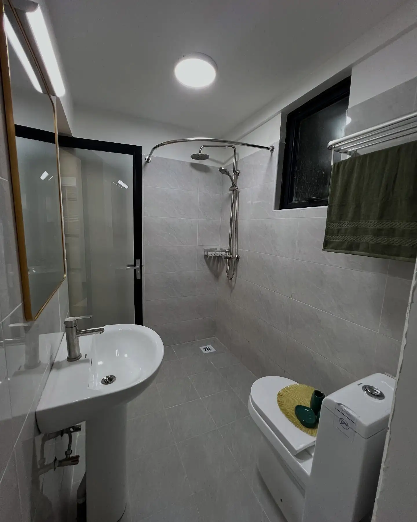 Lovely 1-Bedroom + Study Apartment for Sale – Kilimani Image