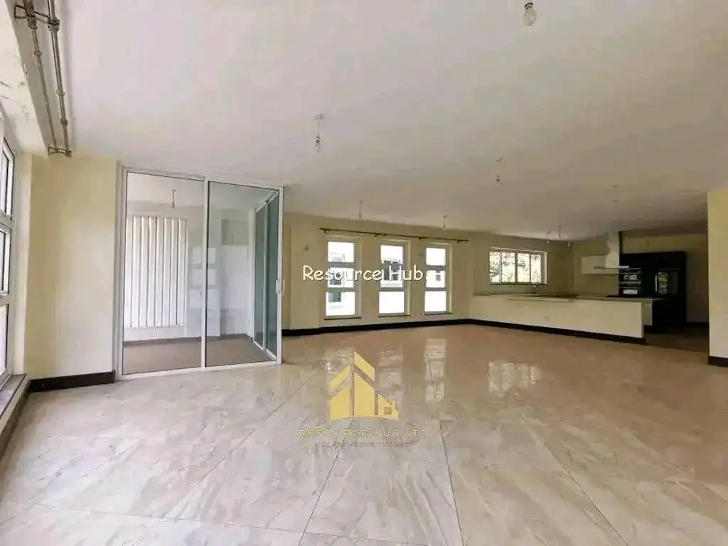 An elegant 4 bedroom  pent house unfurnished apartment with SQ for rent in Westlands Image