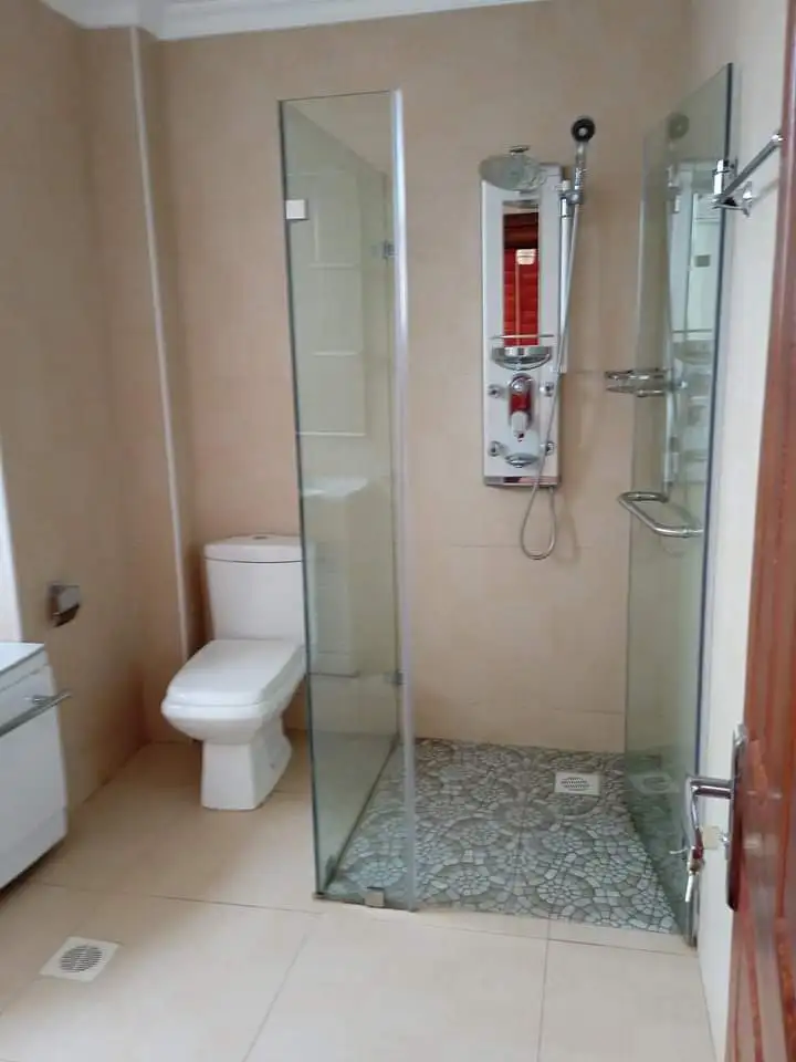 Spacious 3 bedroom apartment plus dsq for sale in Kileleshwa Image