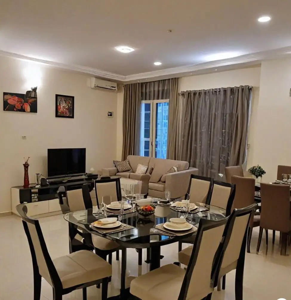 Fully Furnished 3 Bedroom Apartment, Parklands Image