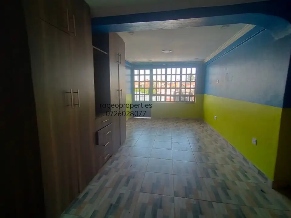 4 bedroom maisonette to let in Langata. Image