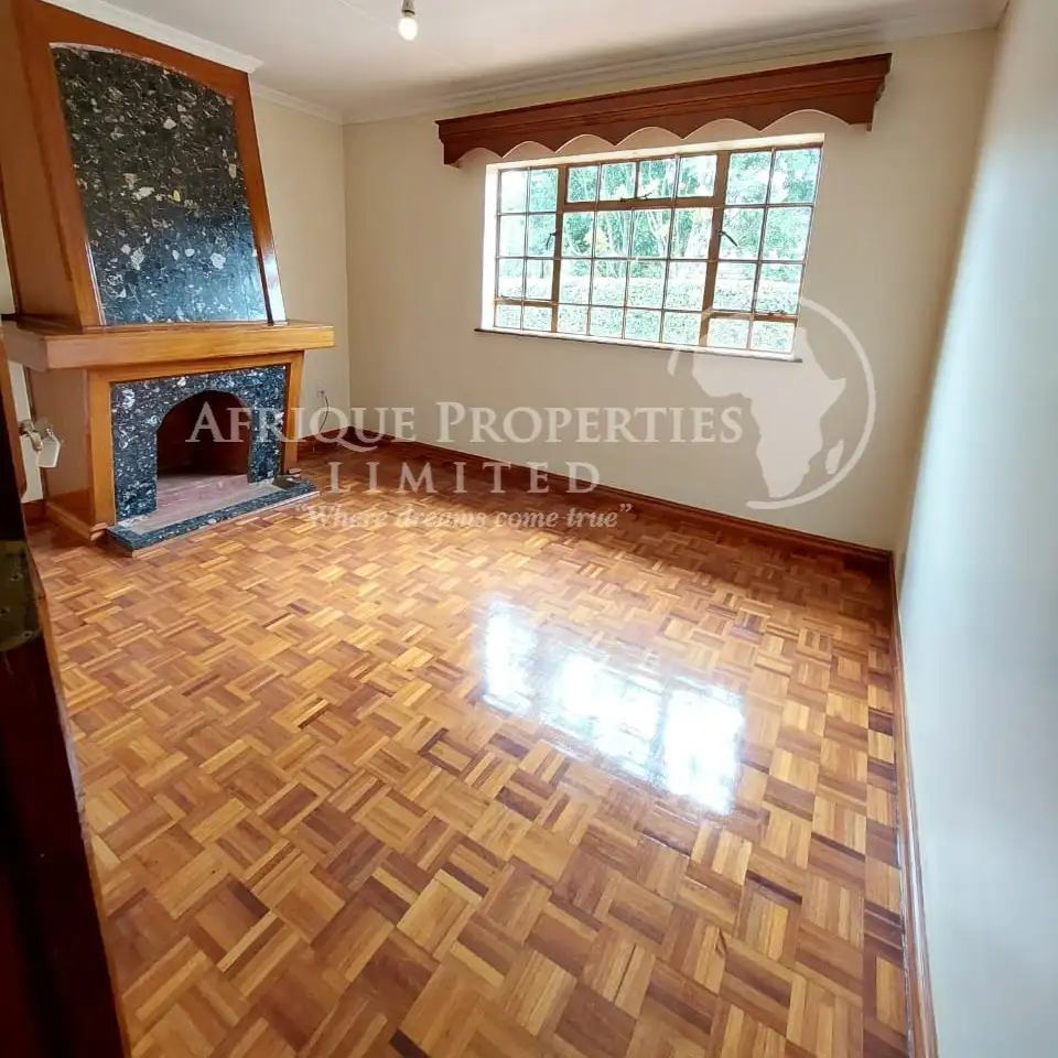 5 bedroom maisonette to let in Runda Image