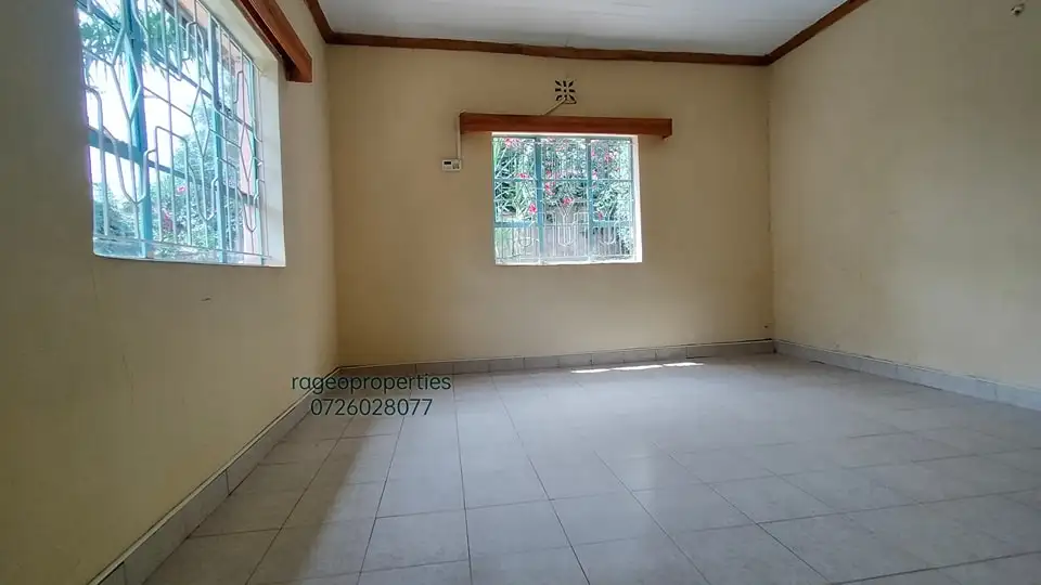 2 bedroom bungalow for commercial use to let in Karen Image