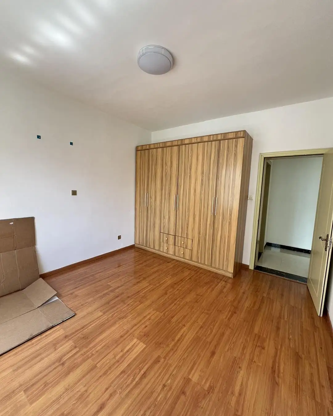 Spacious modern 1 bedroom apartment to let in kileleshwa Image