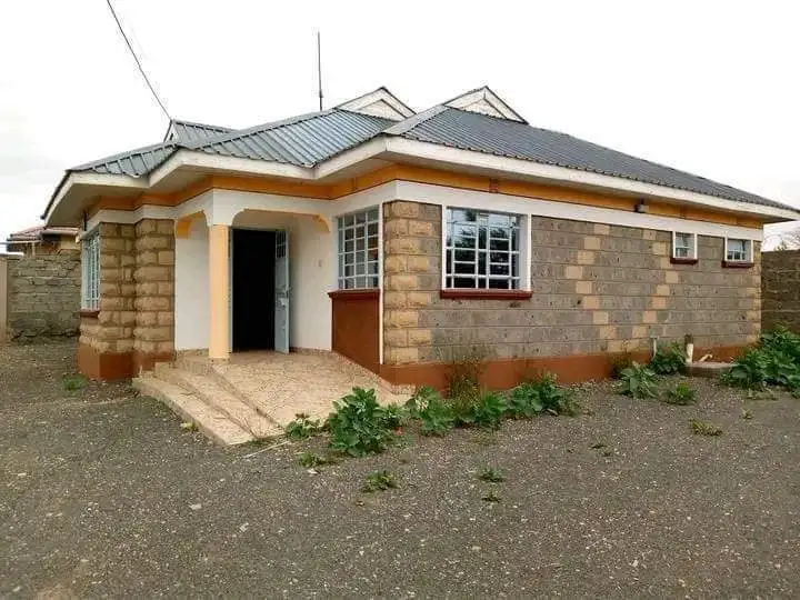 Selling 3 Bedroom Bungalow kitengela Image