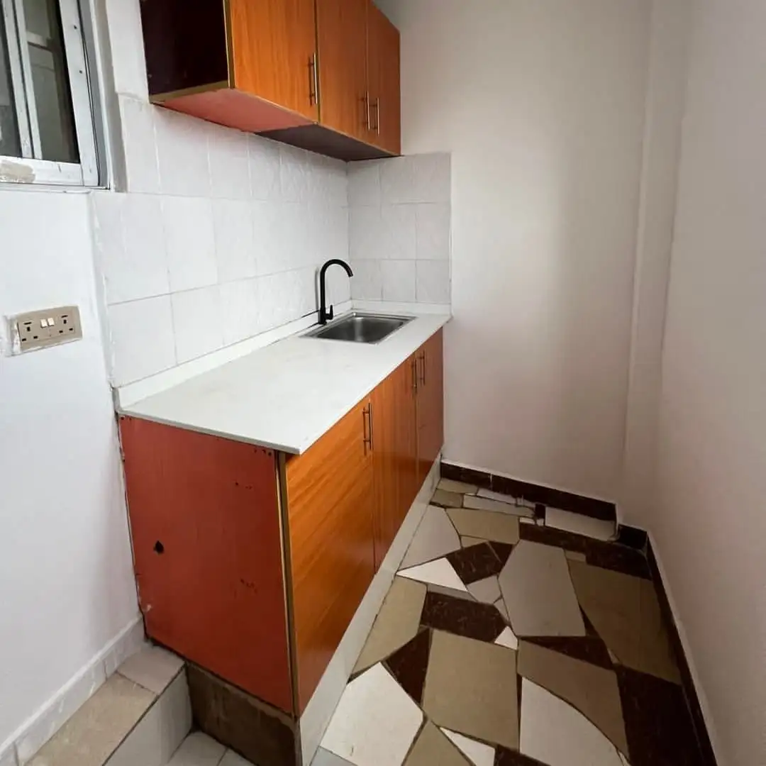 Outstanding 1 bedroom apartment to let in kilimani Image