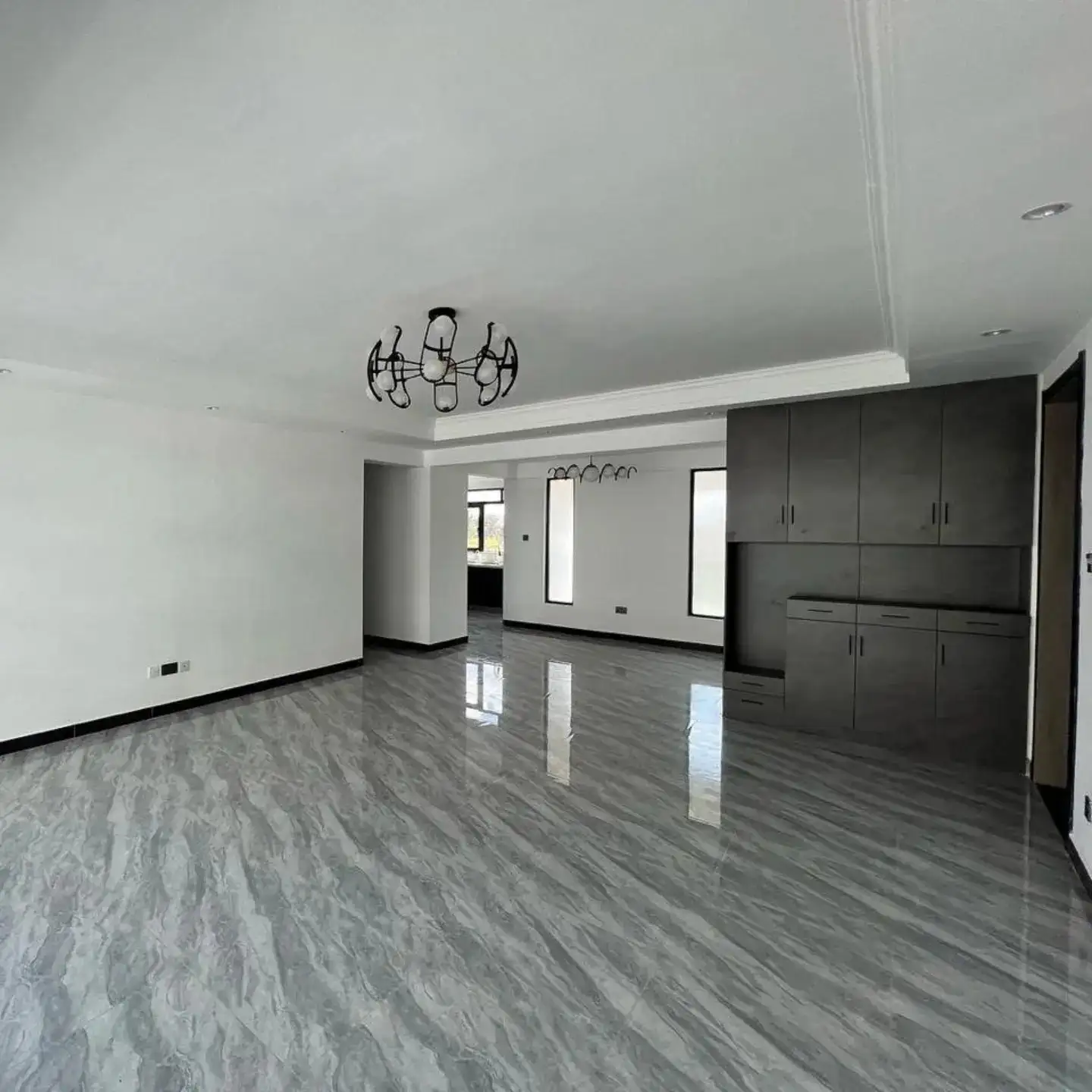 3-bedroom plus Dsq apartment to let in Kileleshwa Image