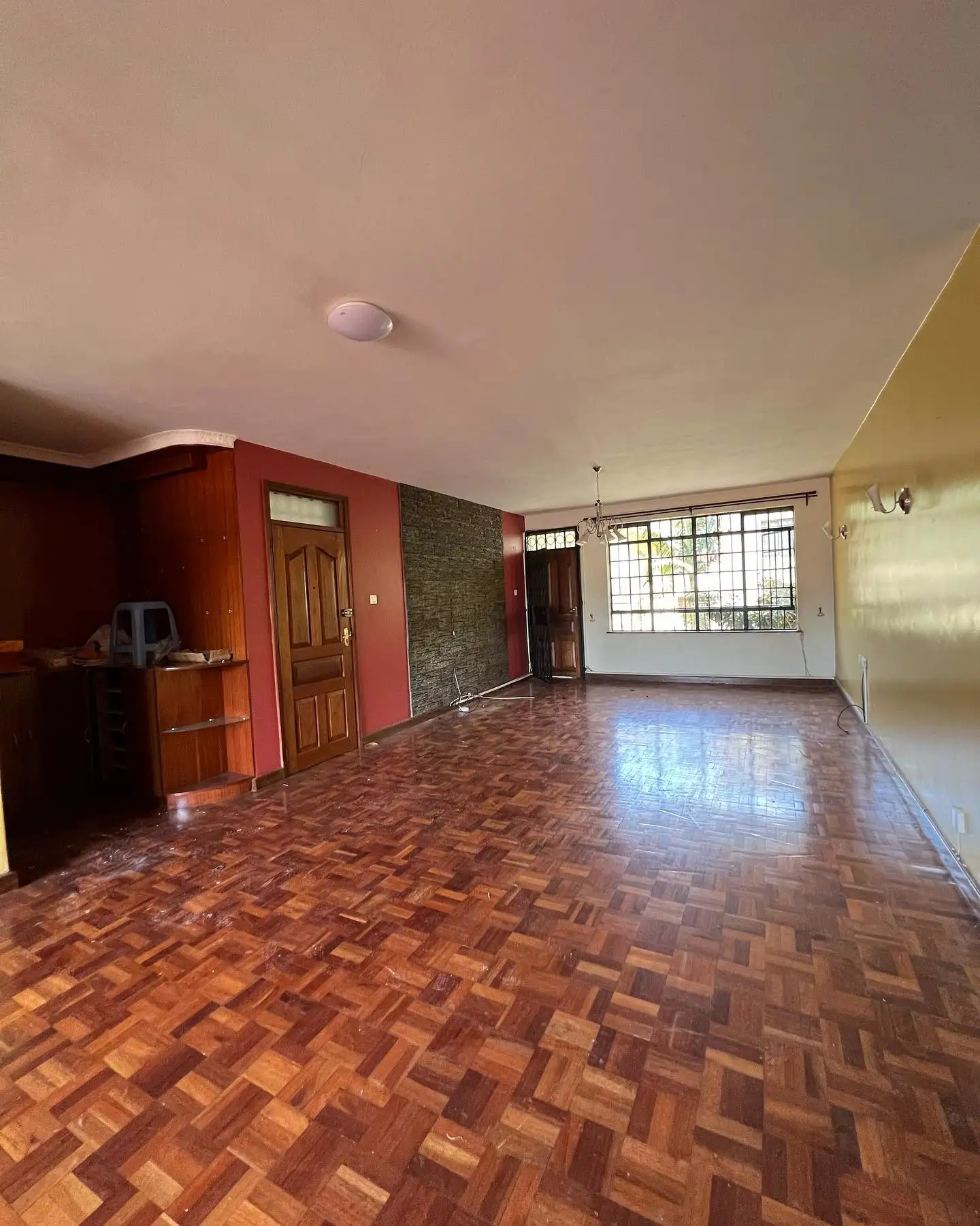 Executive three bedroom apartment to let in kileleshwa  Image