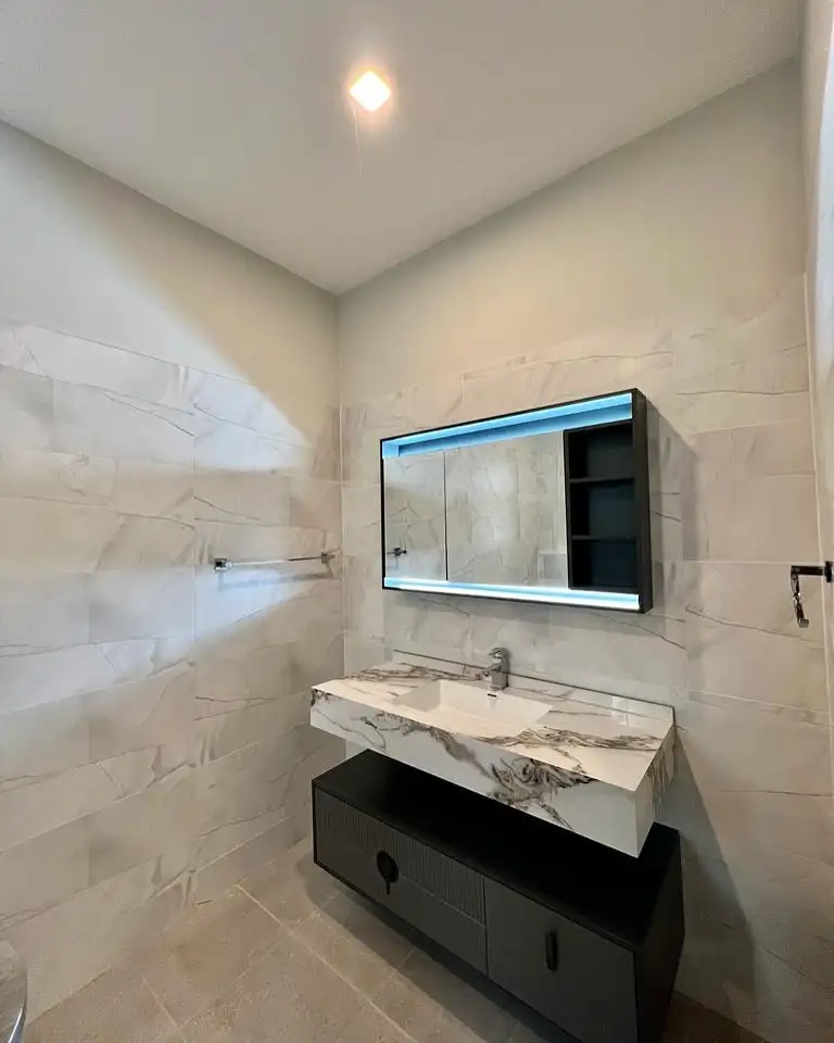 3 Bedroom Apartment with a DSQ for rent in Riverside Image