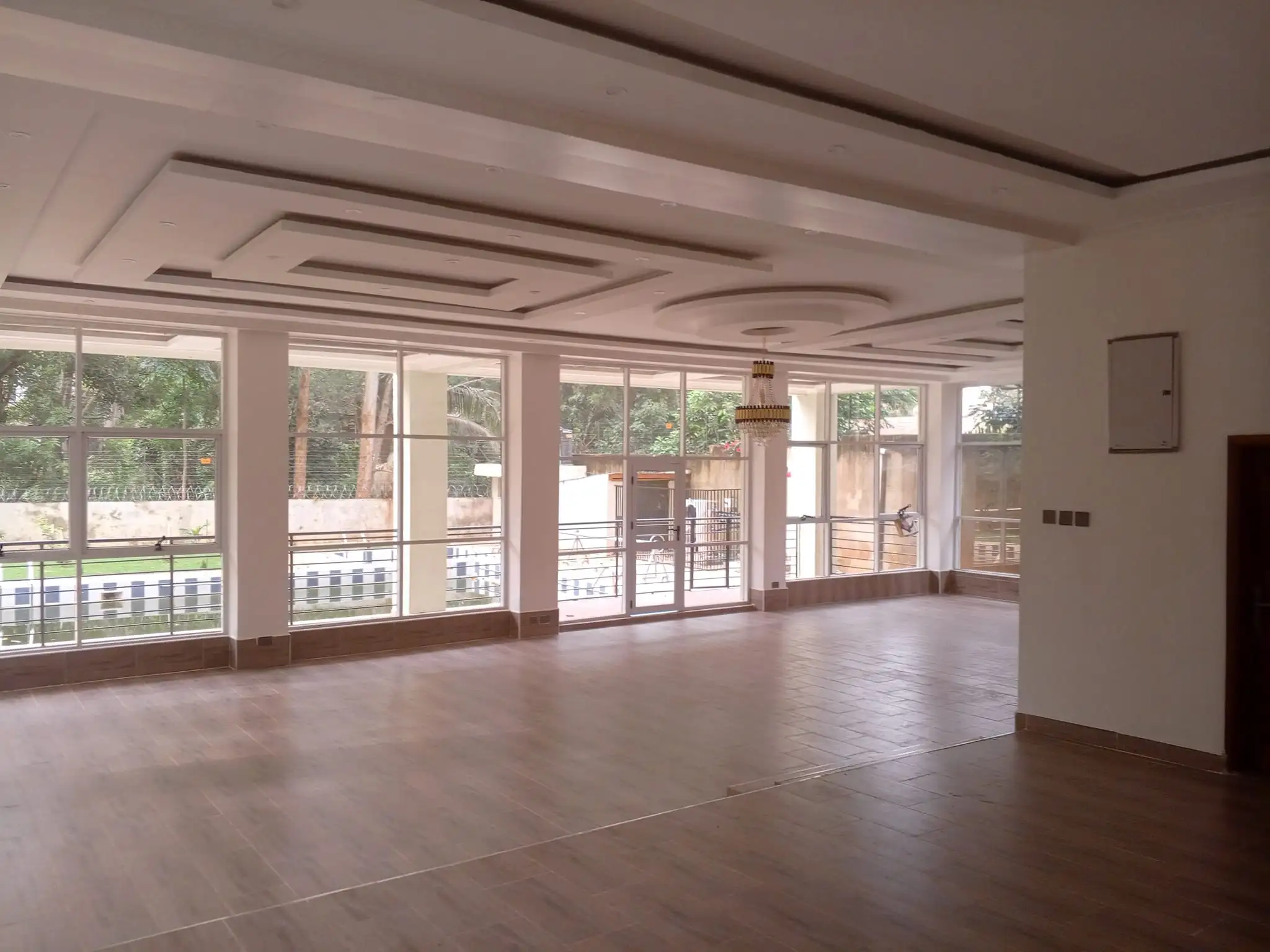 16 bedroom commercial or residential house to let in Westlands Image