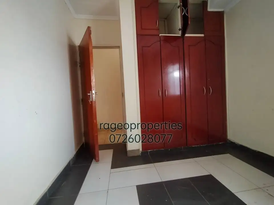 Insanely affordable 3 bedroom penthouse to let langata Image