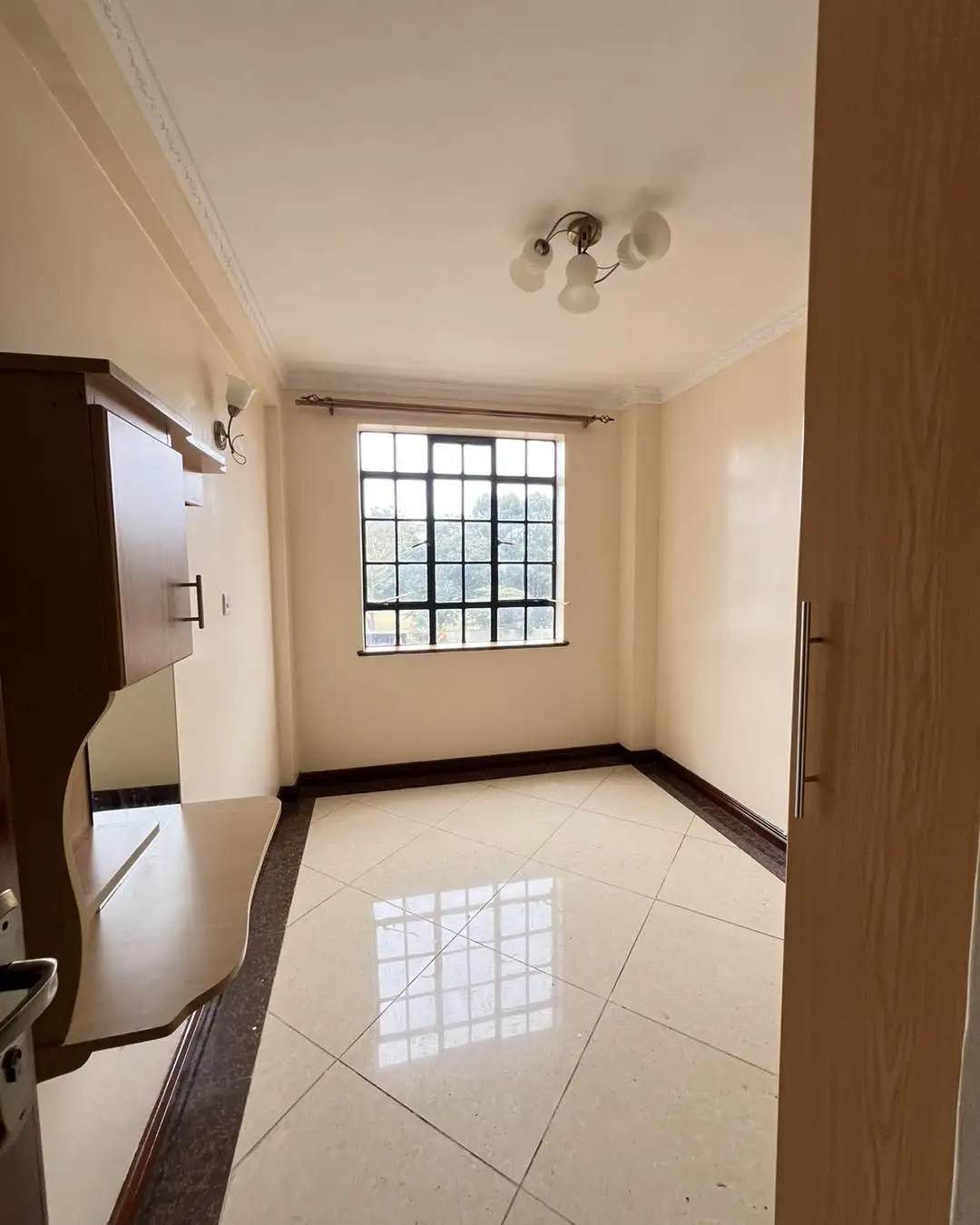 Spacious modern 2 bedroom apartment to let in Westlands Image