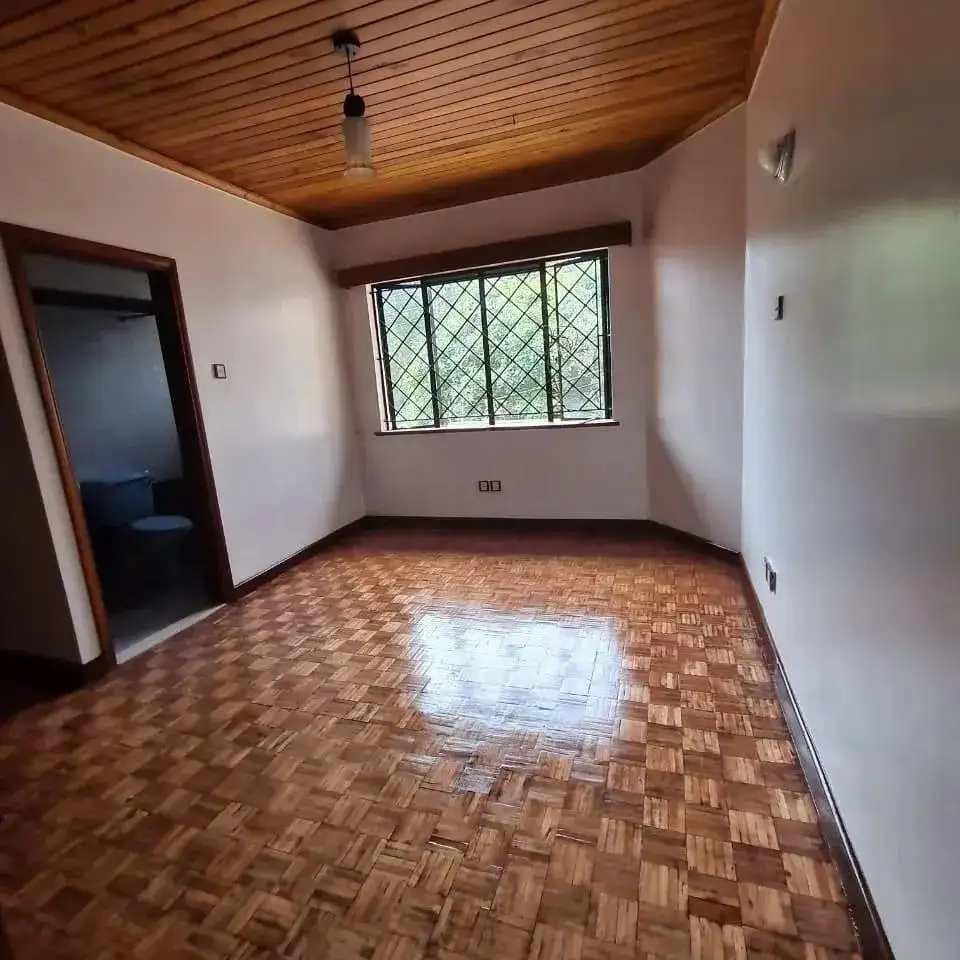 4 bedroom townhouse for sale in Lavington Image