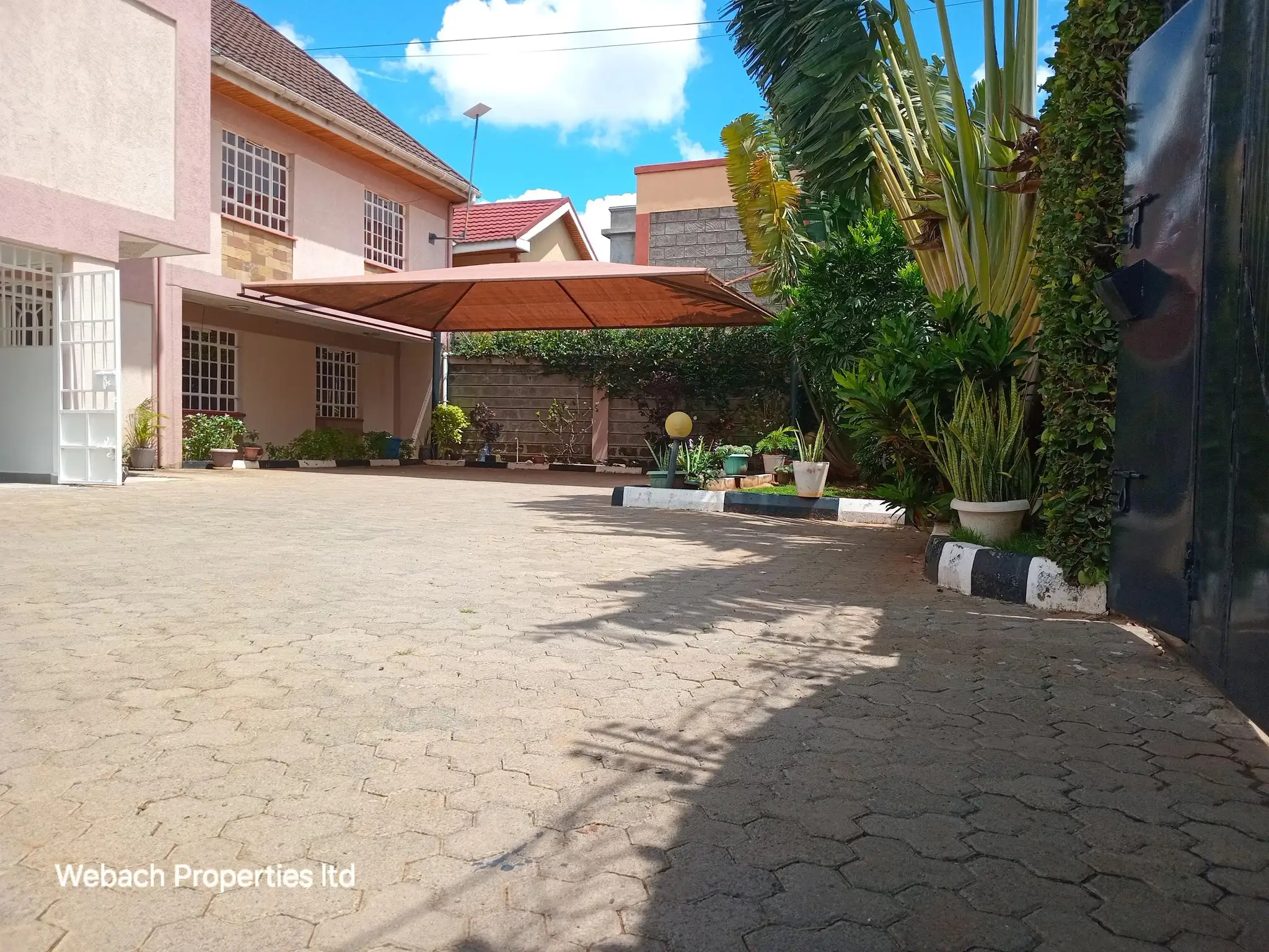 3 bedrooms master ensuite in a shared apartment in Syokimau, Gateway mall area Image