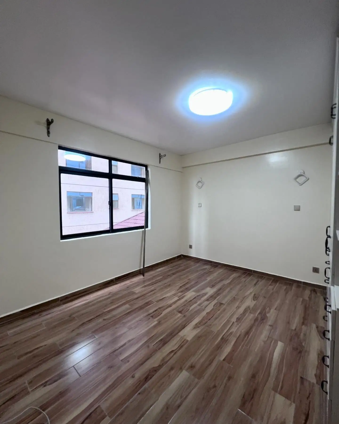 3 bedroom apartment plus study room to let in Kilimani Image