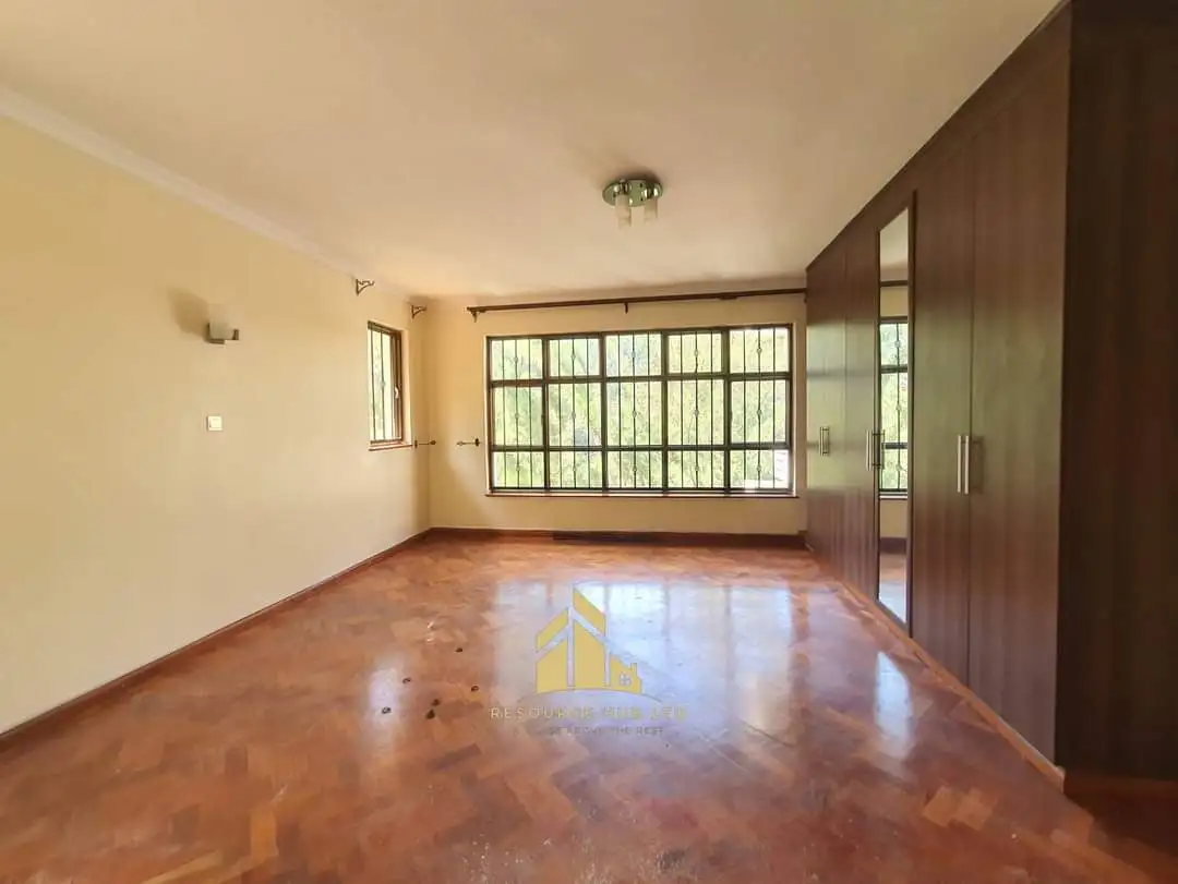 Spacious 6 Bedroom Maisonette To Let in Kitisuru Image