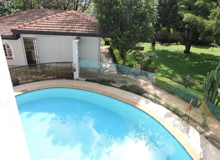 5 bedroom standalone villa for sale in Redhill Image