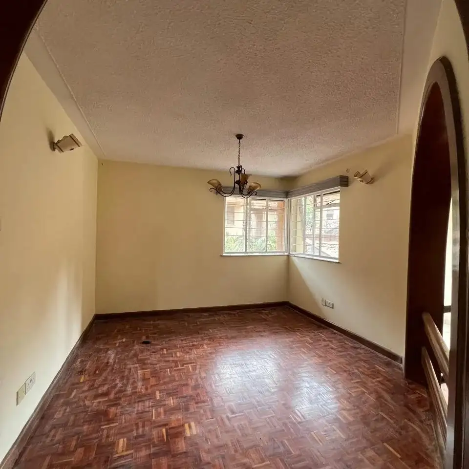 4 bedroom  townhouse to let in Lavington Image