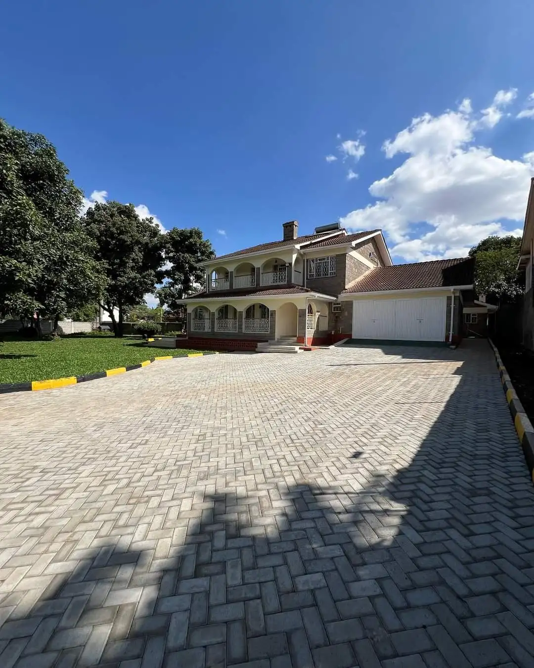 6 bedroom maisonette to let in Loresho Image