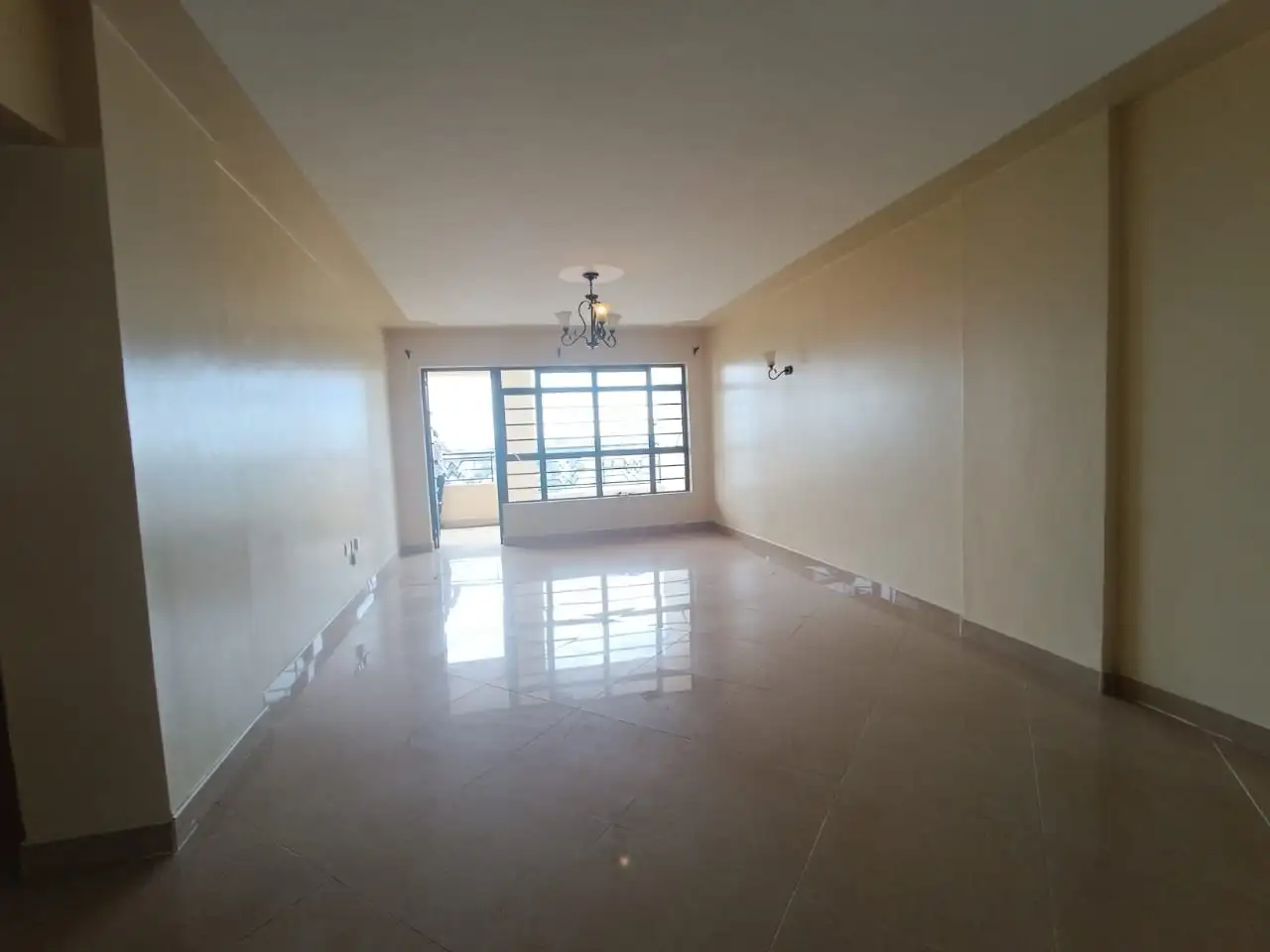 Spacious 2 bedroom apartment for rent in Garden Estate Image