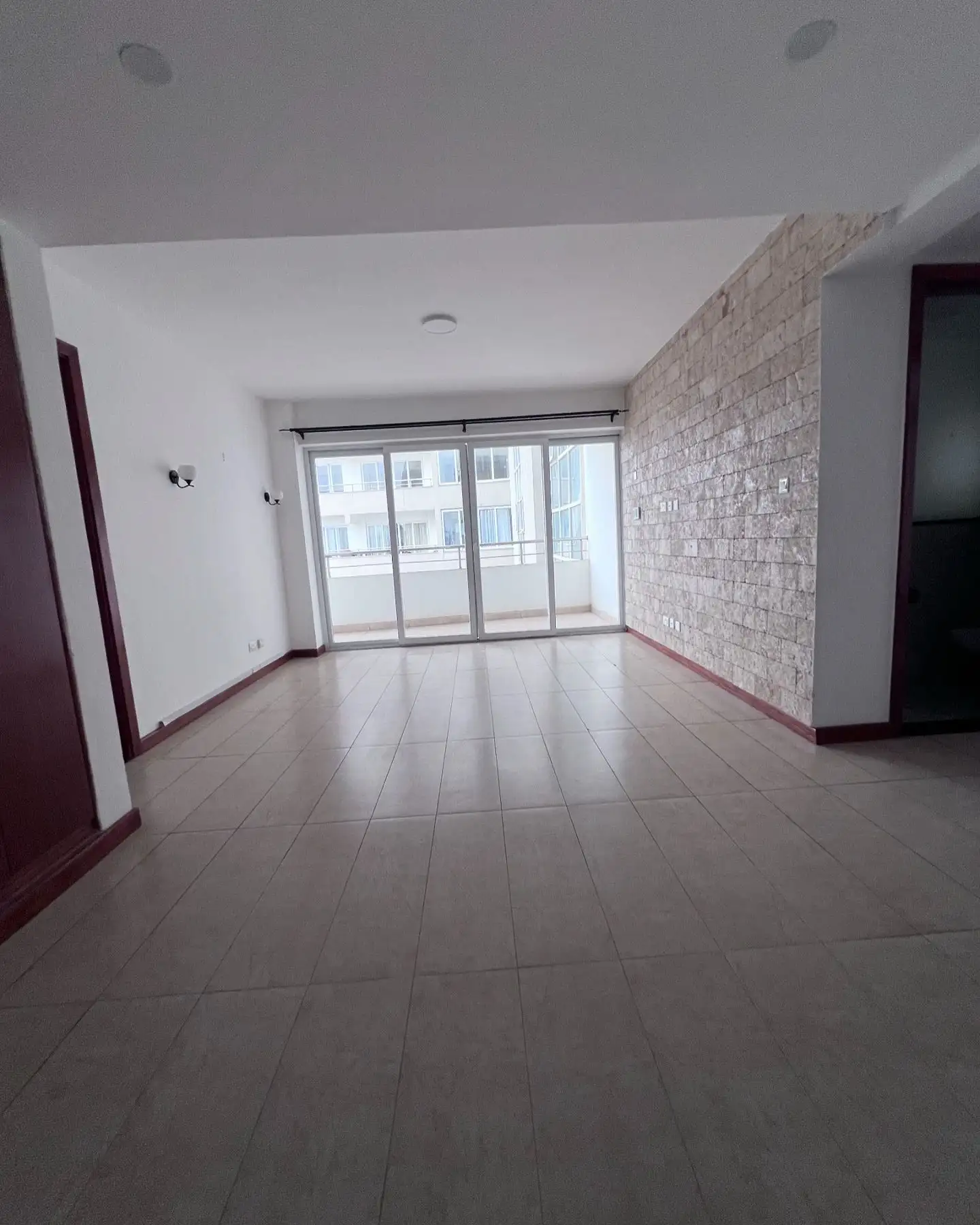 1 Bedroom Apartment To Let in Kilimani Image