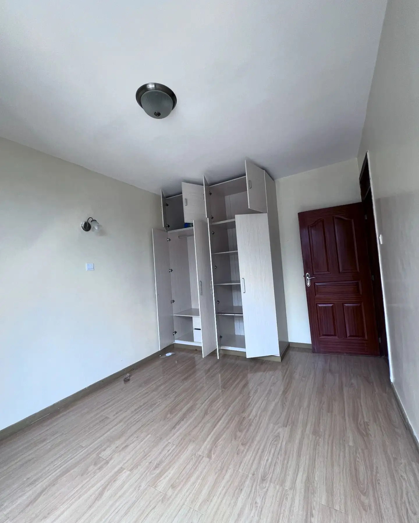 2 bedroom apartment to let in Lavington Image