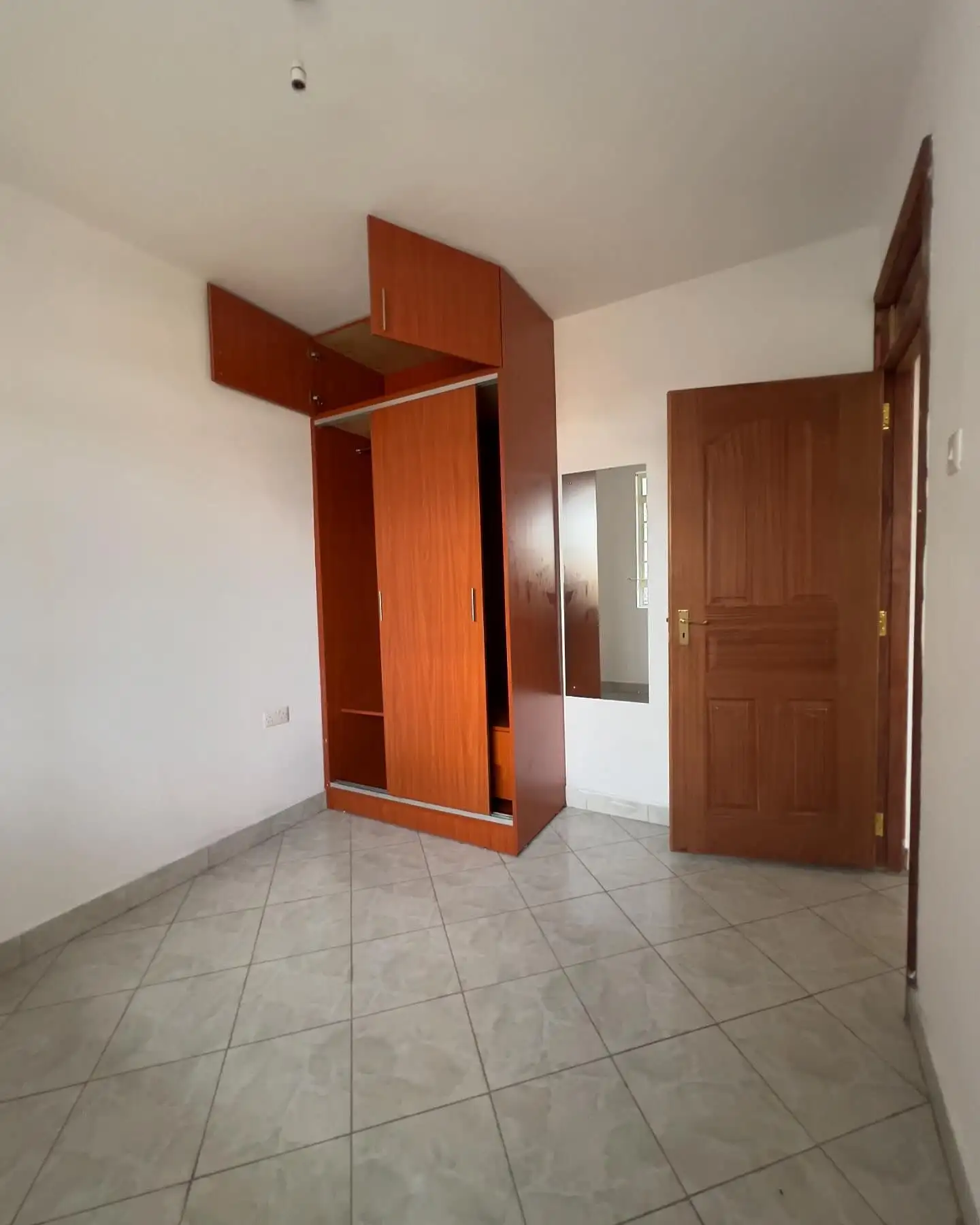 one bedroom apartment to let in Kilimani Image