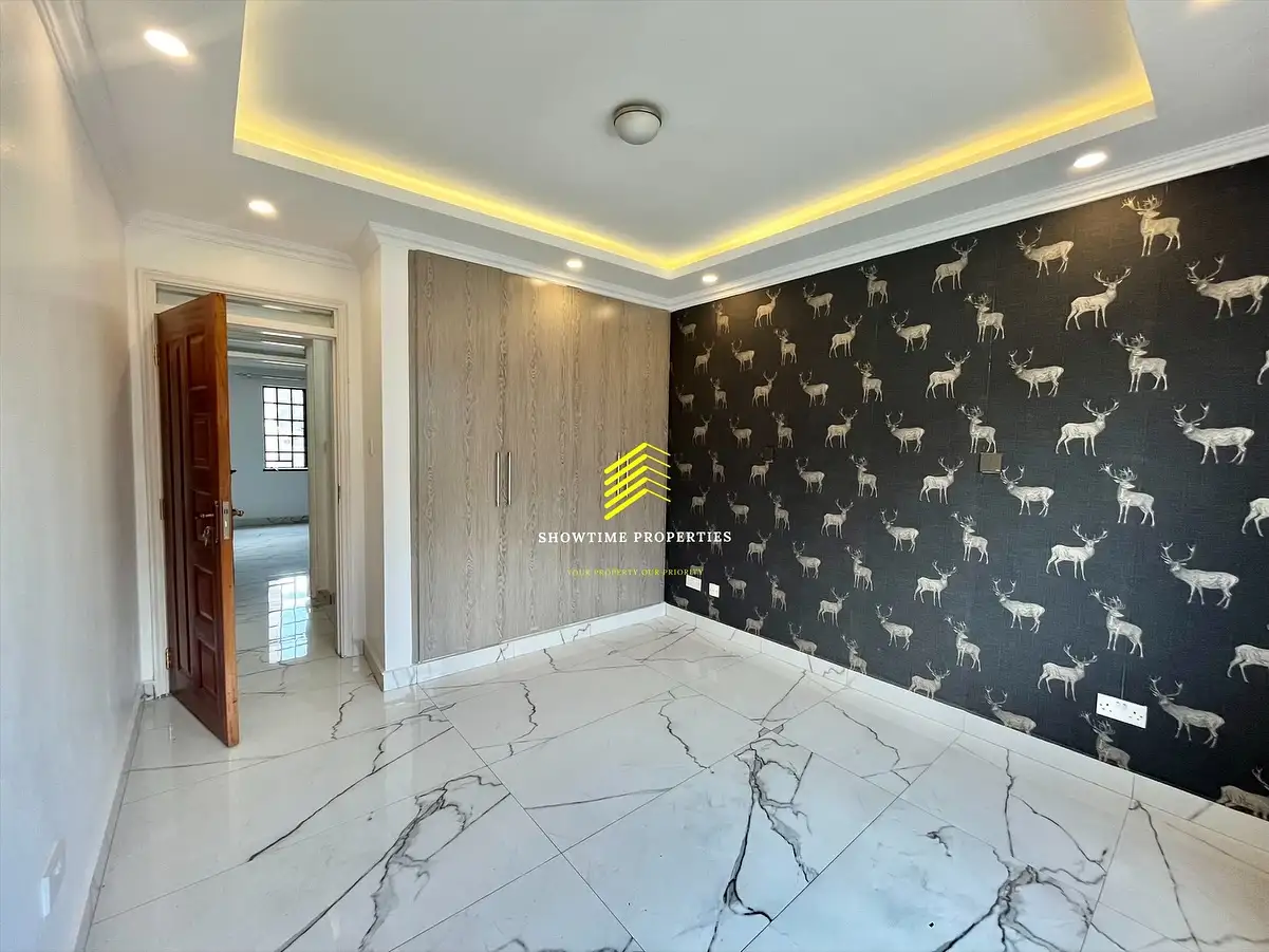 Spacious 4 bedroom apartment for sale in Westlands Image