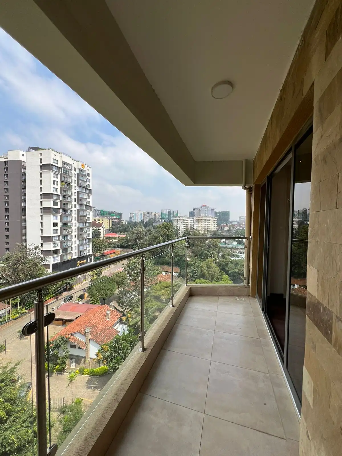 3-bedroom plus DSQ apartment to let and for sale in Kilimani Image