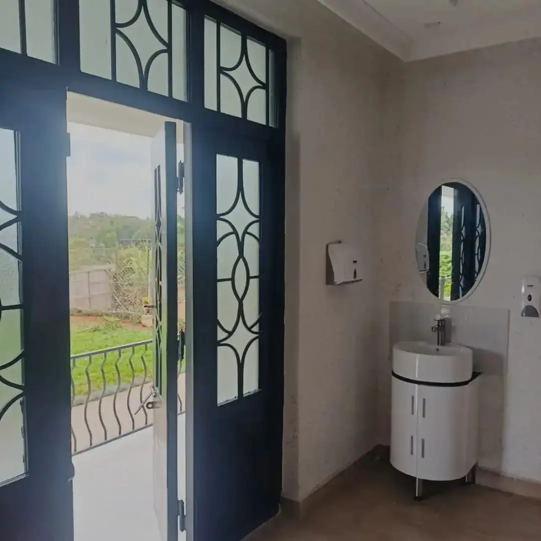 5 bedroom maisonette for sale in Ruiru Image