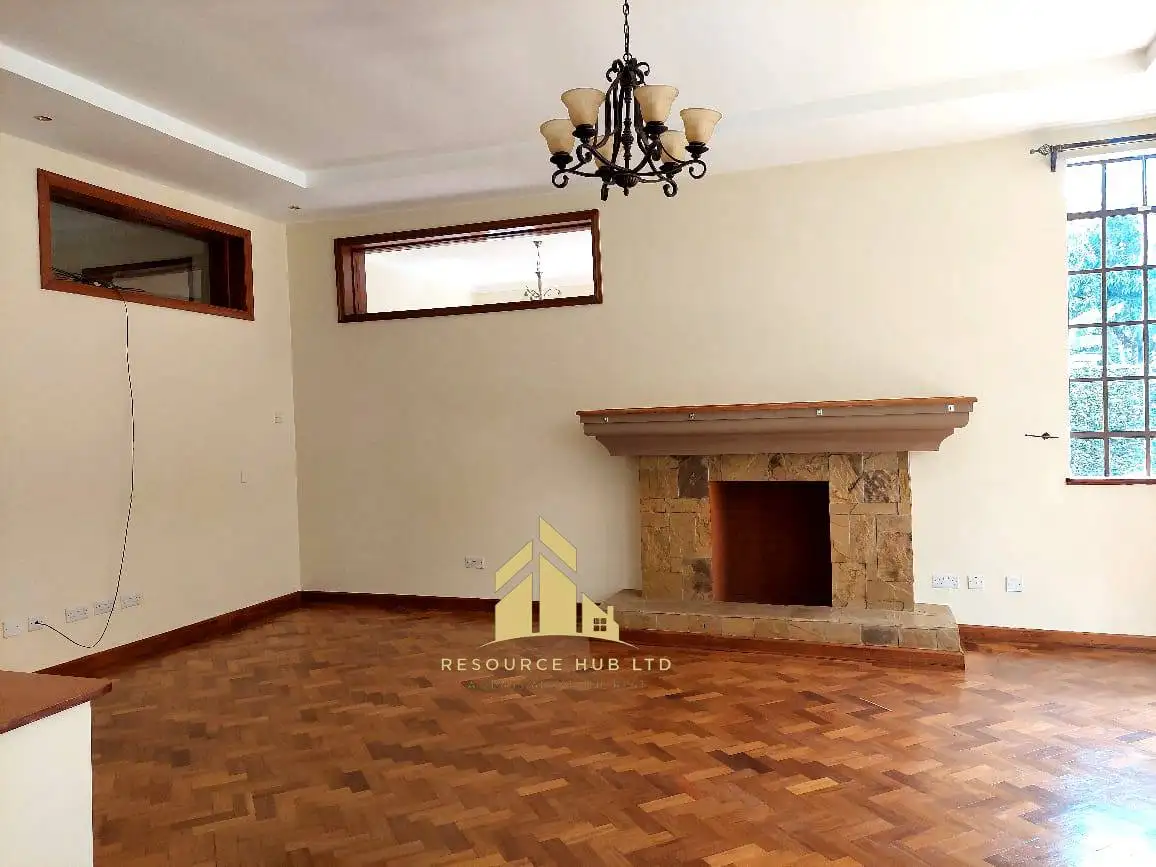 5 bedroom maisonette to let in Karen  Image