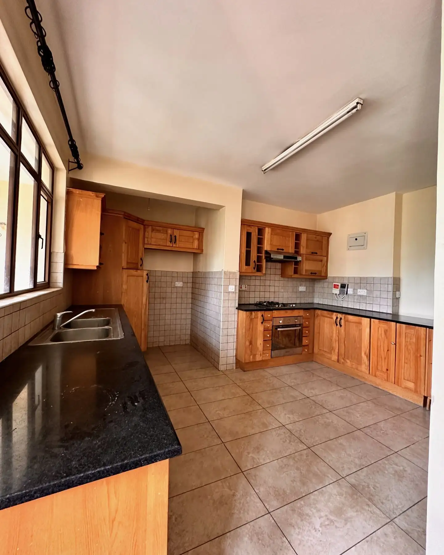 Lovely 3 Bedroom apartment for rent in Kilimani Image