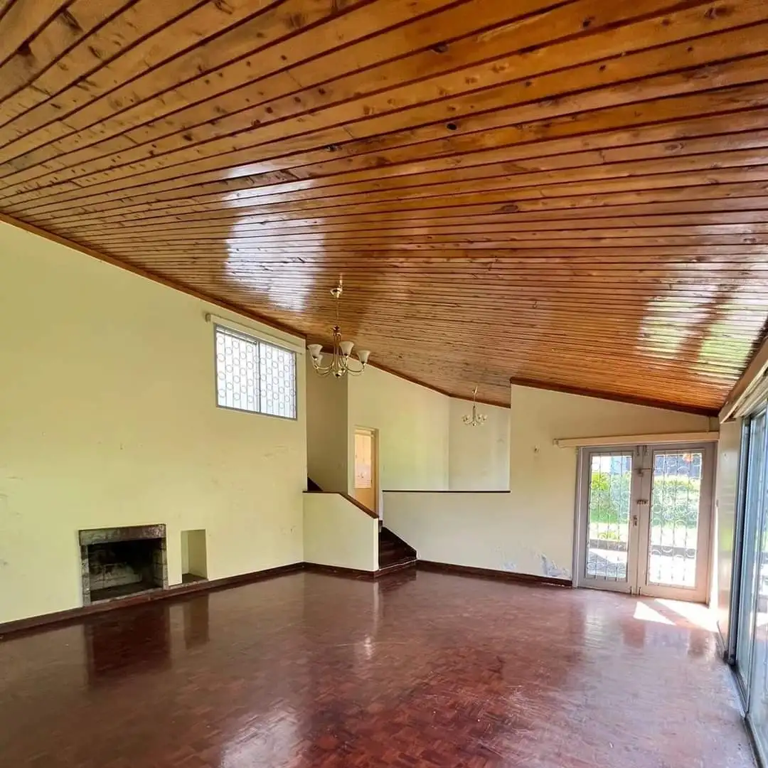 4 bedroom bungalow to let in Loresho Image