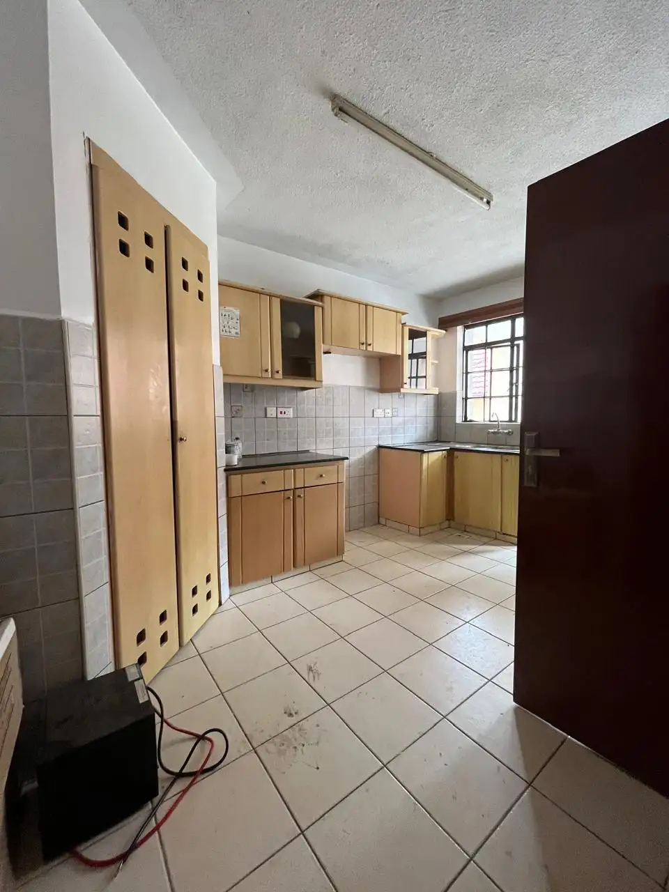 3 Bedroom Apartment To Let in Kilimani Image