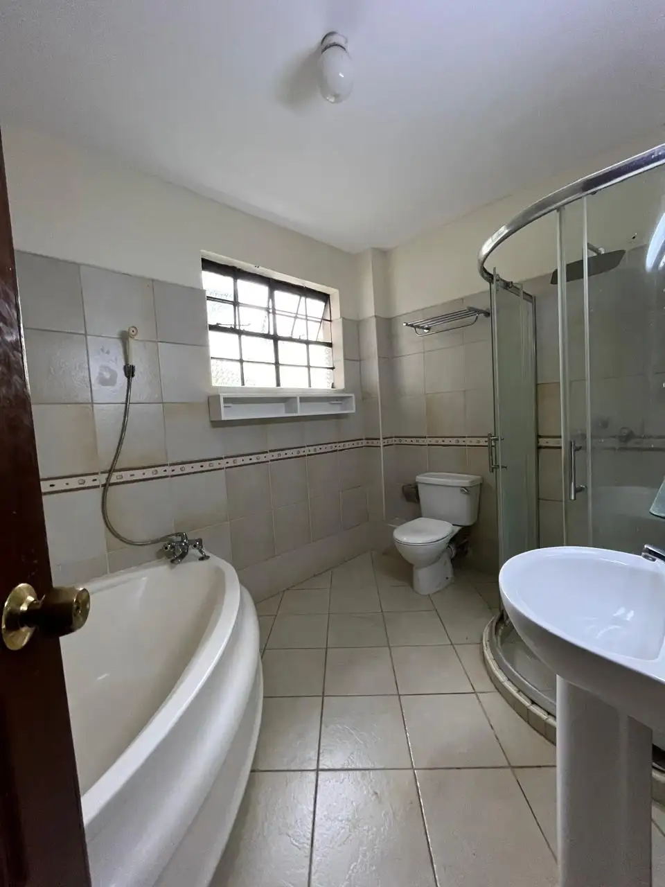 5 Bedroom Townhouse Plus DSQ for Rent in Lavington Image