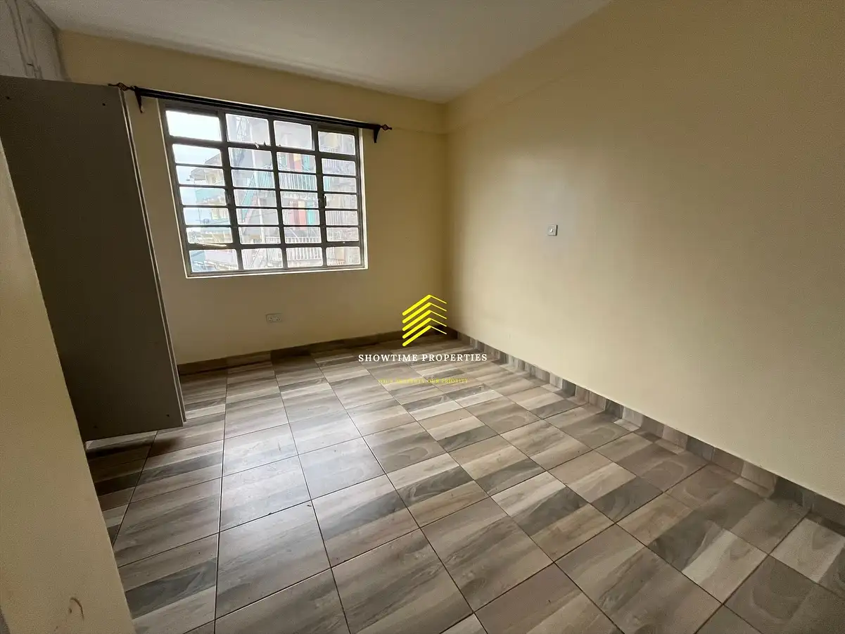 Spacious 2 bedroom apartment to let Off Naivasha Road Image